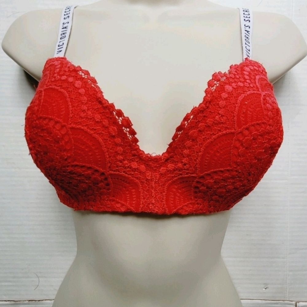 Victoria's Secret Red Lace T Shirt Lined Wireless Bra Women's Sz 32 D